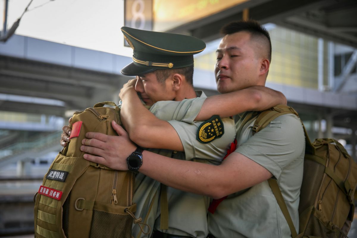 战友情深，归来仍是少年——重温戎装岁月的人们风采