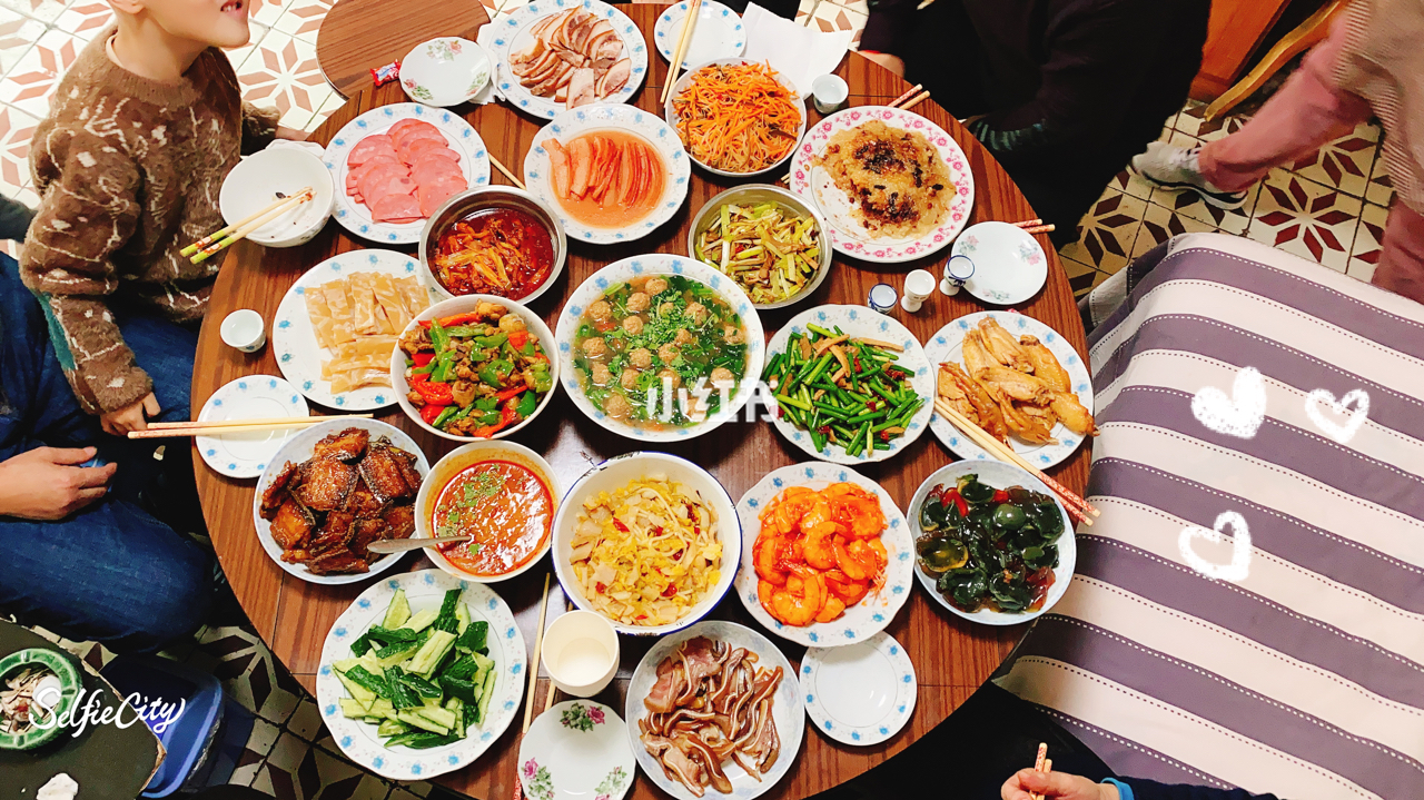 年夜饭，家的味道与温情传承